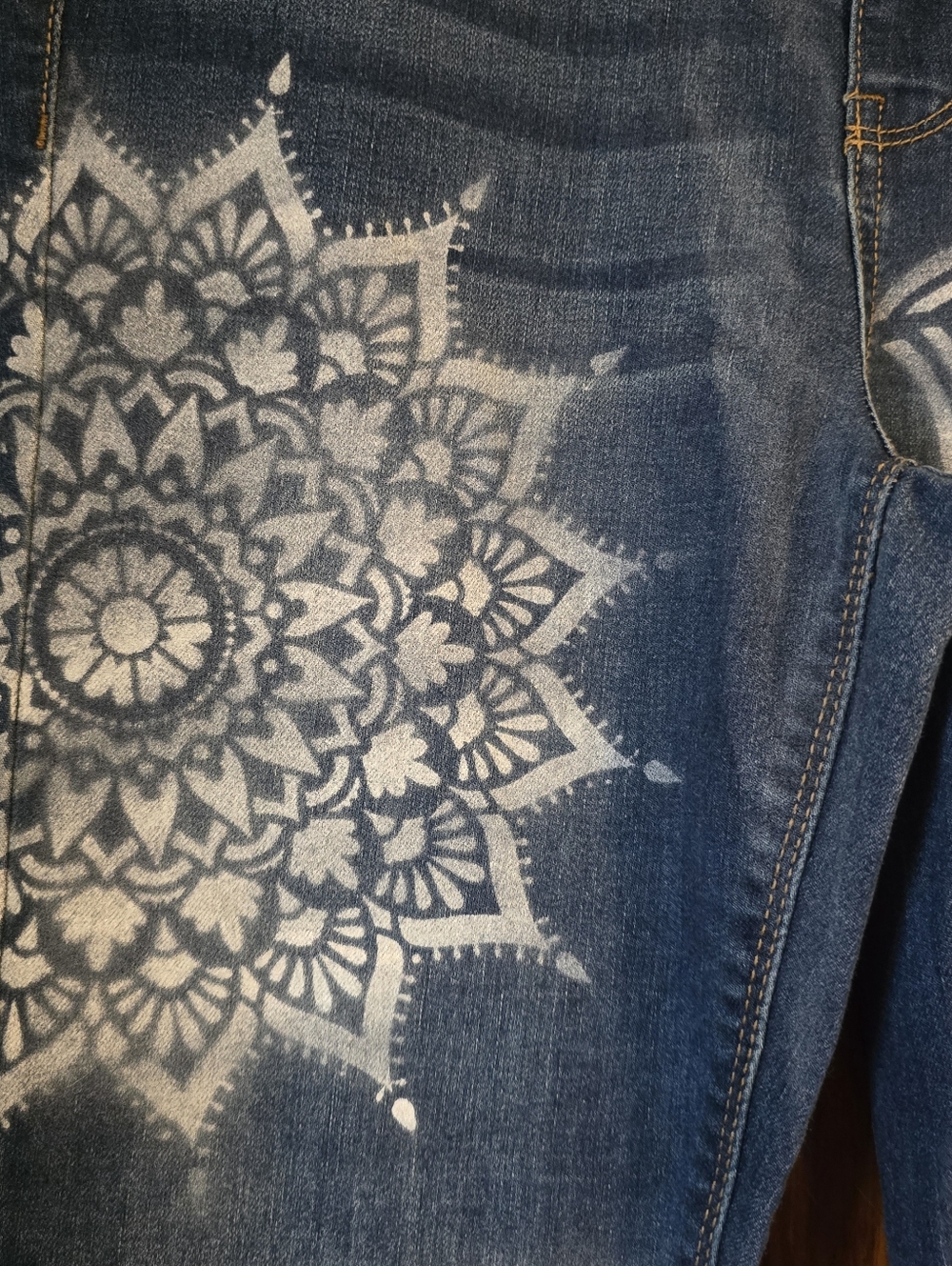 HANDCRAFTED Upcycled Denim Boho Skinny Jeans HANDPAINTED Mandala Hamsa Size 11 - Picture 4 of 14